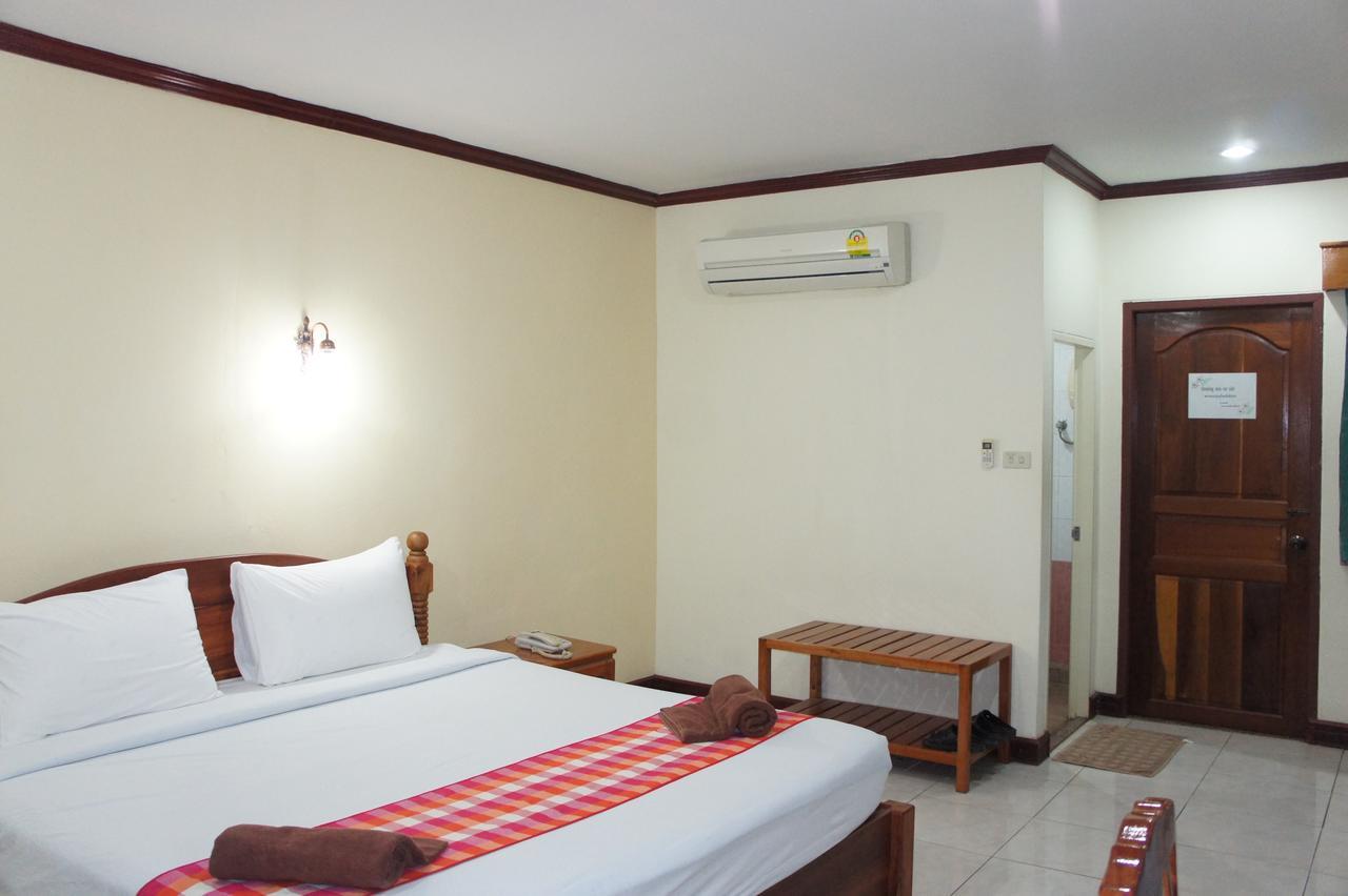 Sp Residence Nakhon Phanom Buitenkant foto