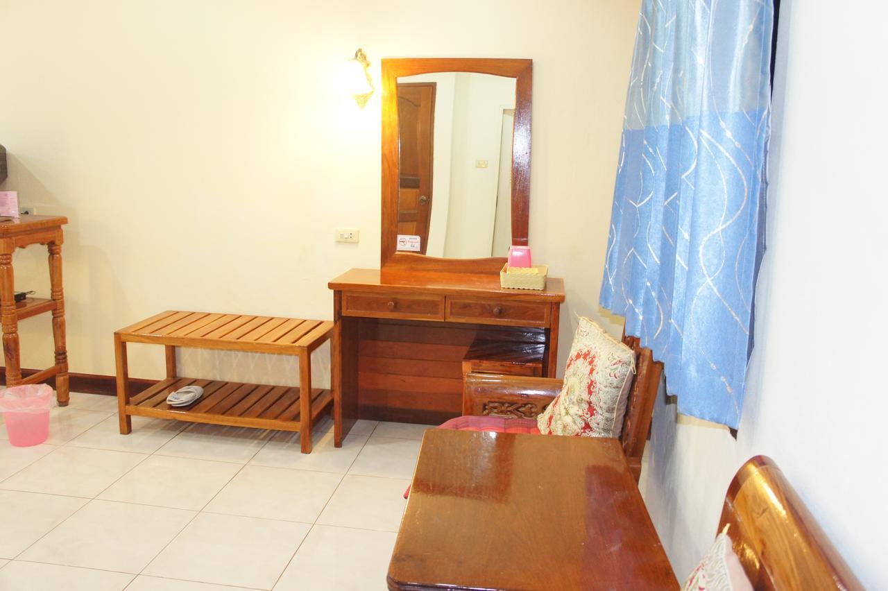 Sp Residence Nakhon Phanom Buitenkant foto