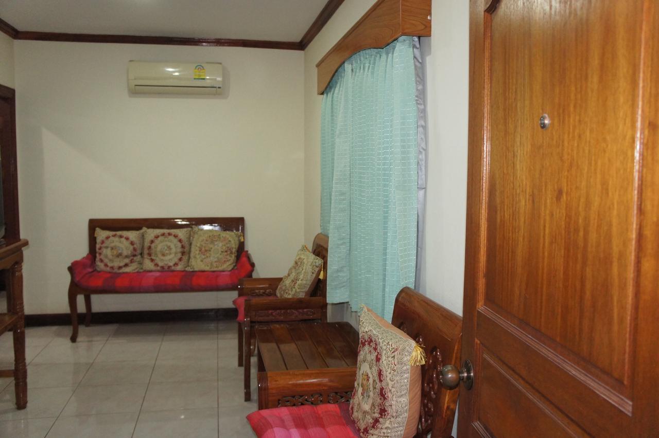 Sp Residence Nakhon Phanom Buitenkant foto