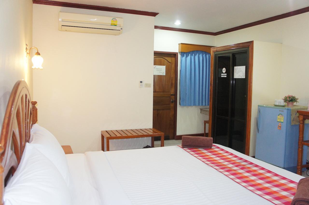 Sp Residence Nakhon Phanom Buitenkant foto