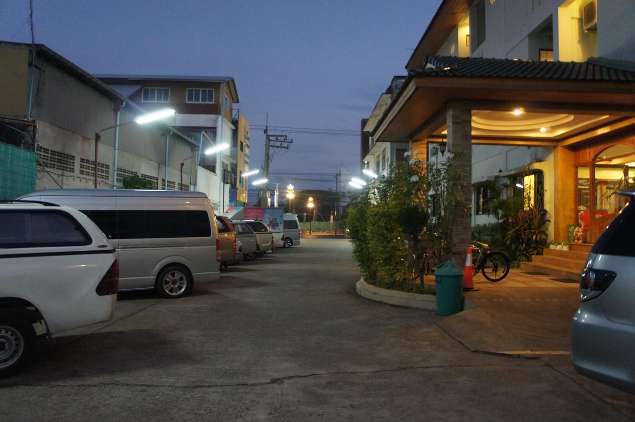 Sp Residence Nakhon Phanom Buitenkant foto
