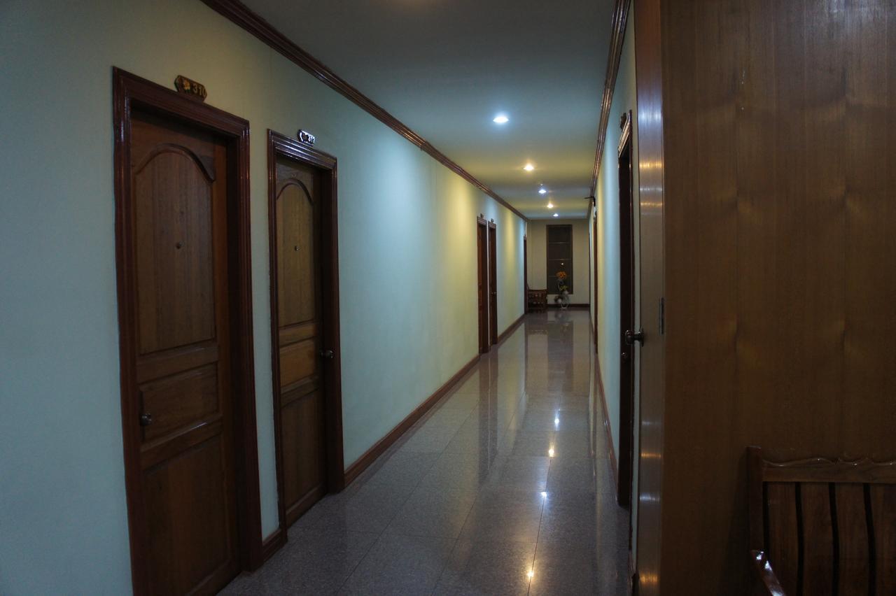 Sp Residence Nakhon Phanom Buitenkant foto