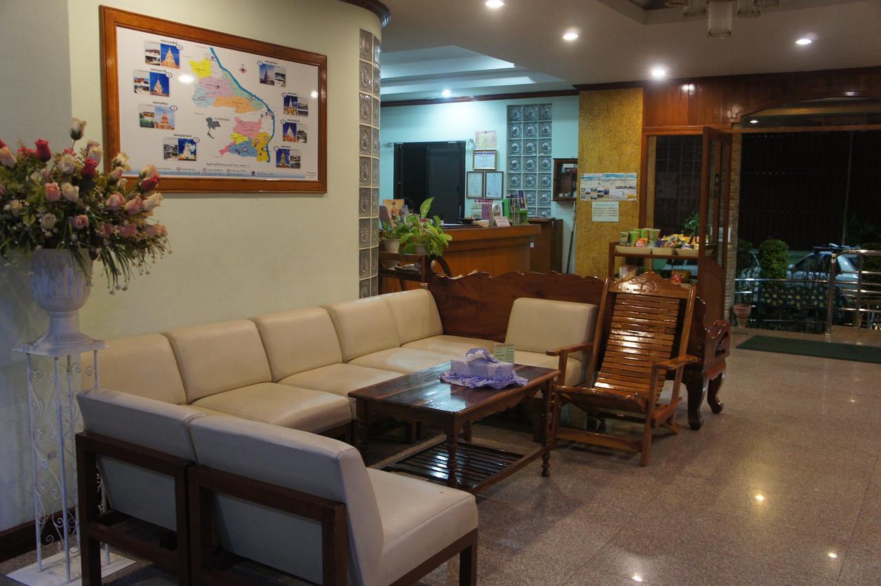 Sp Residence Nakhon Phanom Buitenkant foto